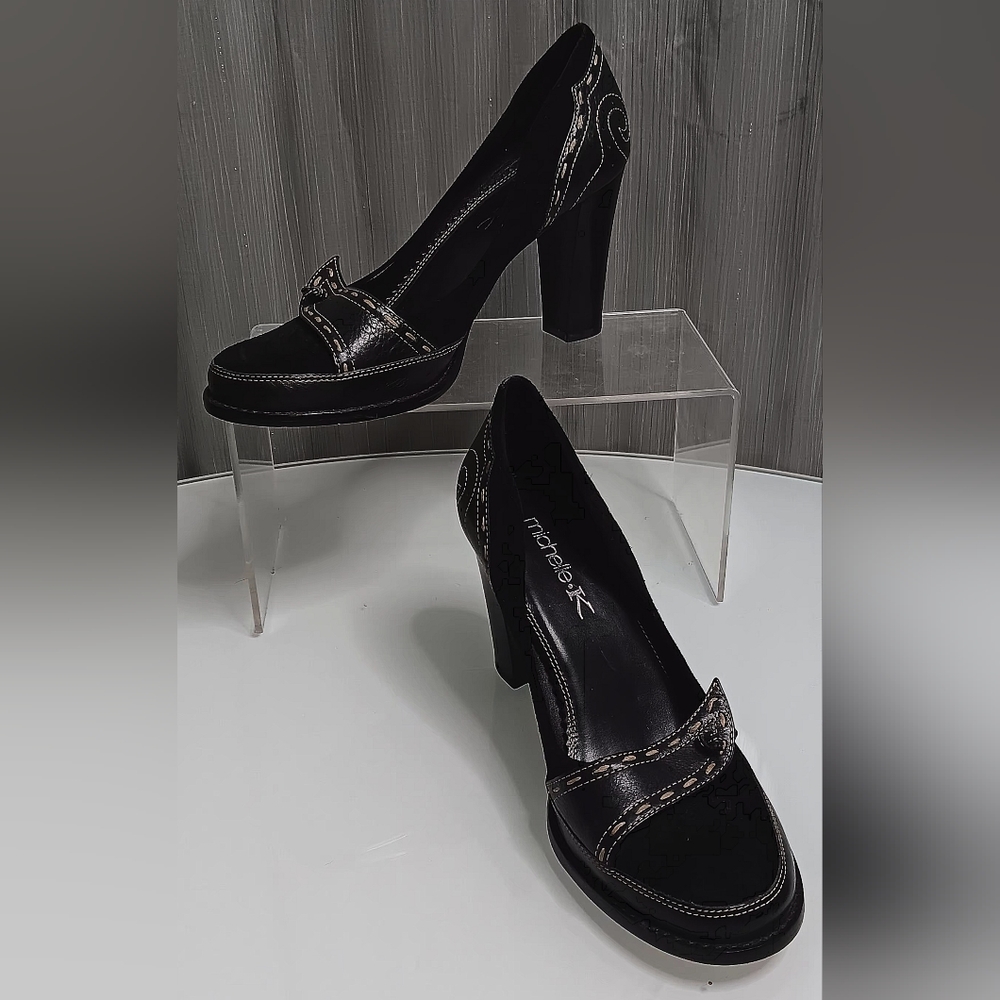 *Like New* MICHELLE K. Genuine Leather & Suede Embroidered Heels: sz. 9